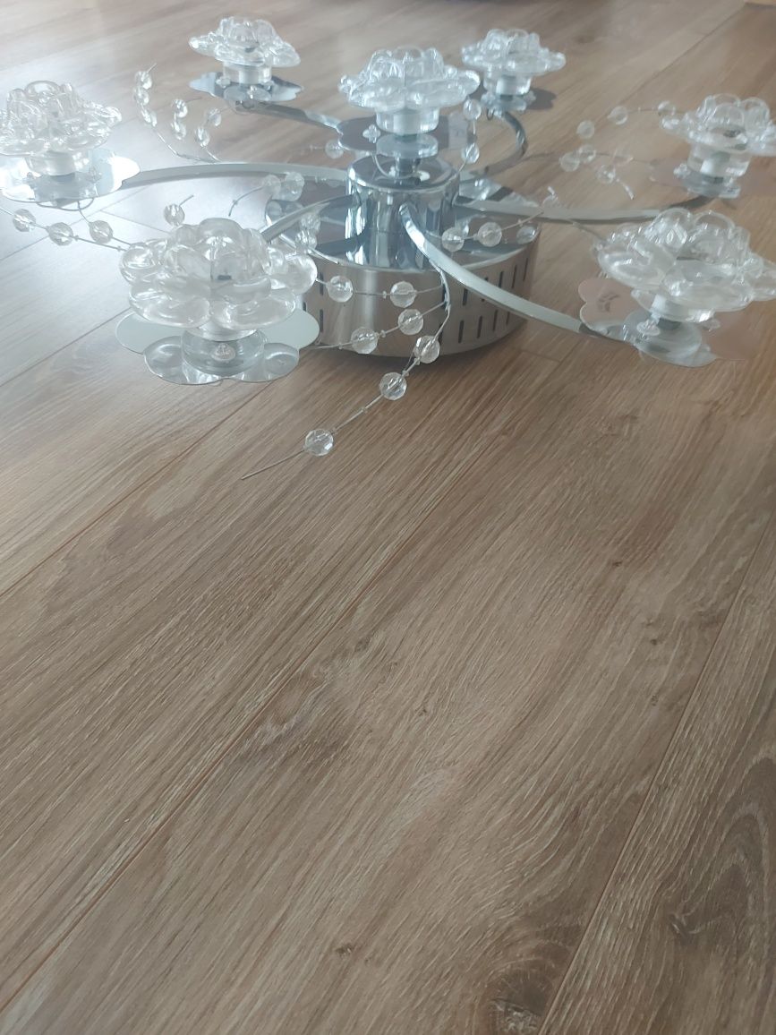 Żyrandol dla dzieczynki