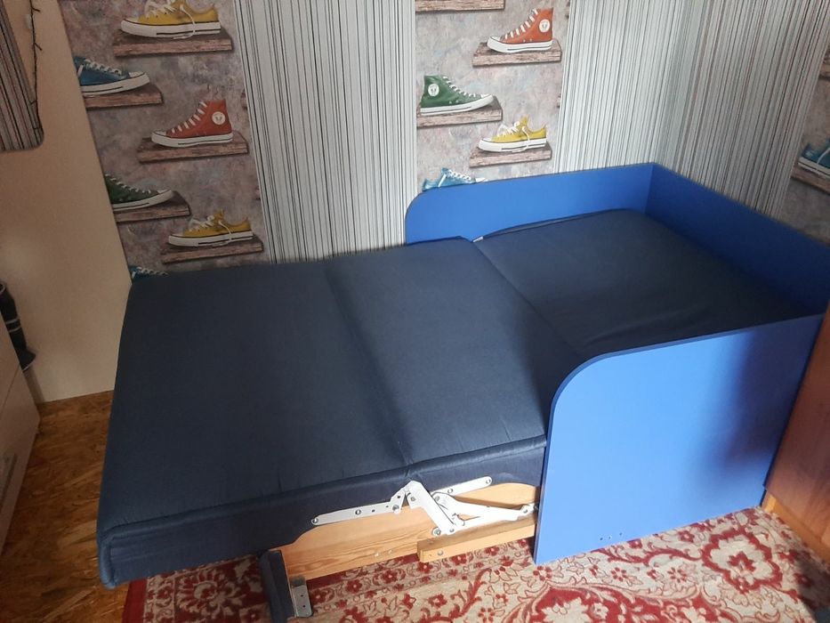 Продам меблі в дитячу кімнату