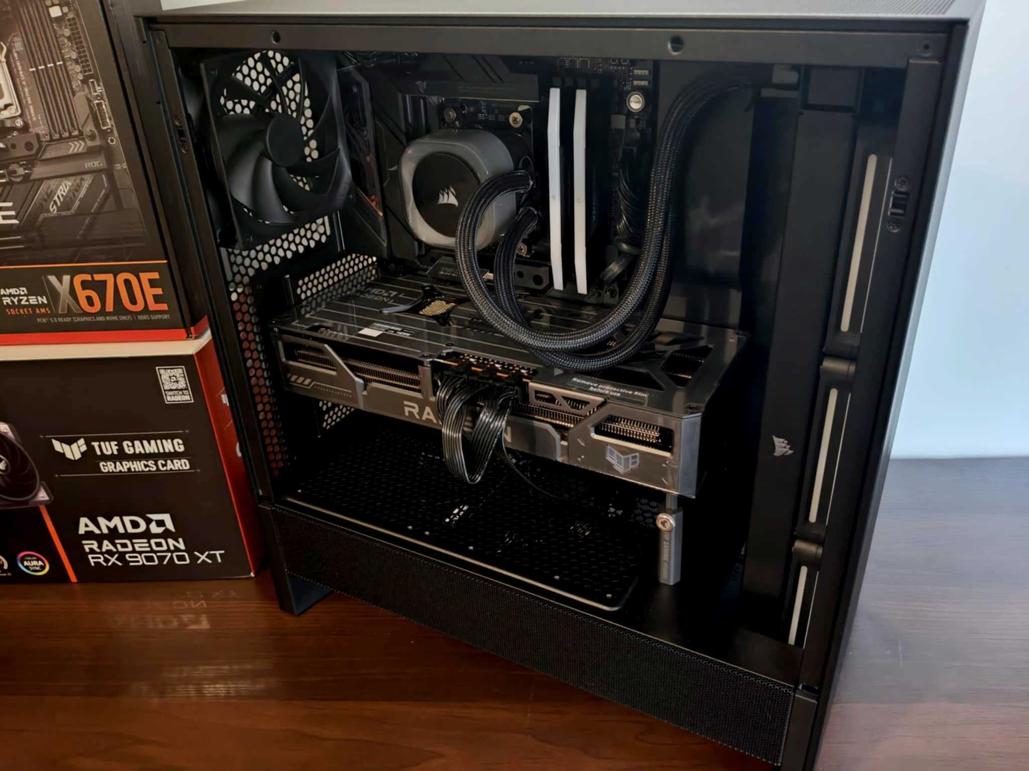 Ryzen 9800X3D ASUS TUF GAMING 9070XT DDR5 32GB 6600mt/s, ROG X670E-E