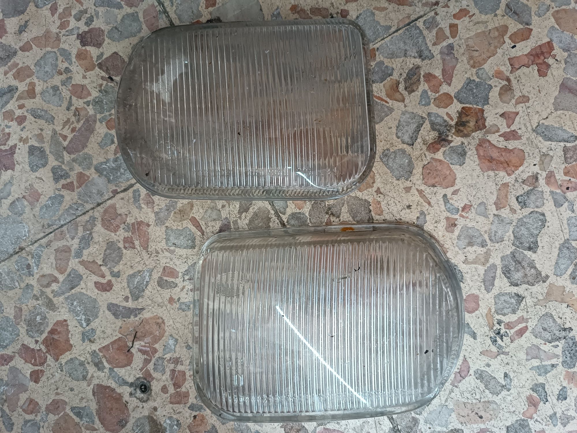 Faróis e vários para Mercedes w203