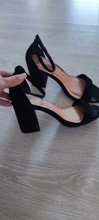 Buty bohoo rozmiar 40