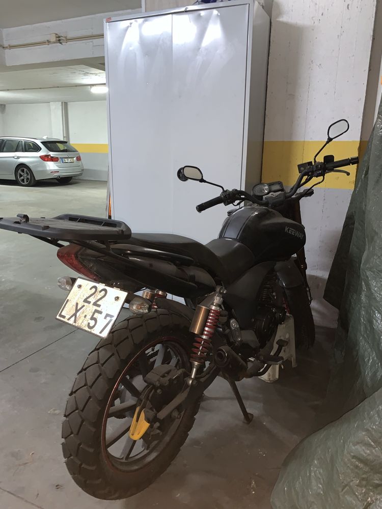 Mota Keeway RKV 125 ano 2011 de Garagem