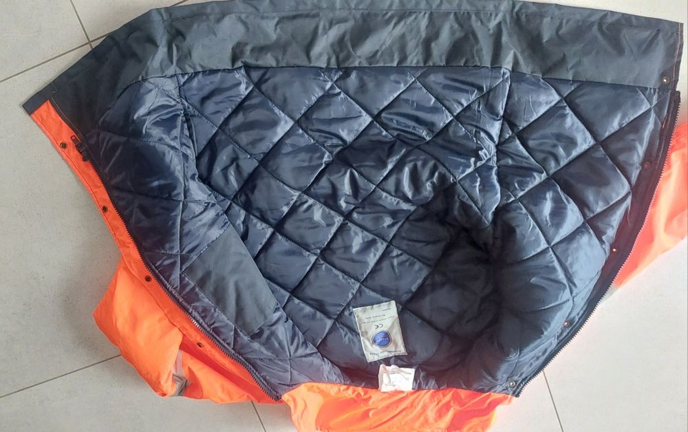 Kurtka robocza ocieplana zimowa odblaskowa ostrzegawcza M