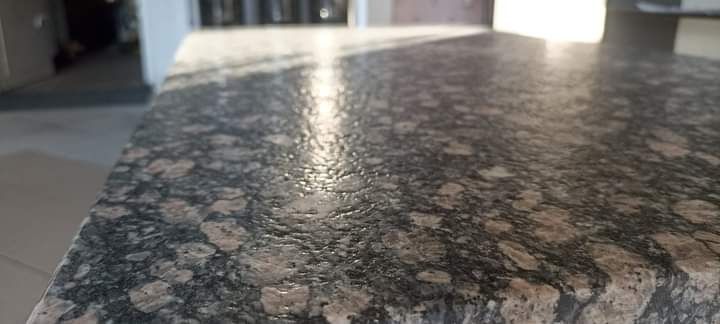 Ława 100/60 cm Granit Leopard kamień naturalny