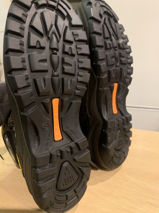 Трекінгові черевики Grisport(43-44)45(Італія)