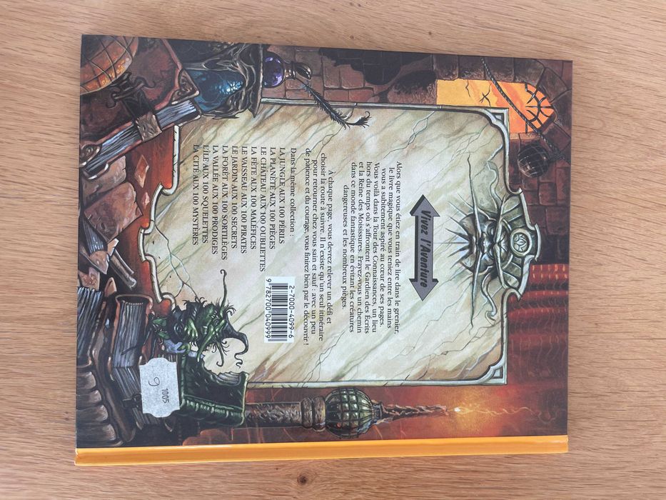 Livro La Tour Aux 100 Menaces