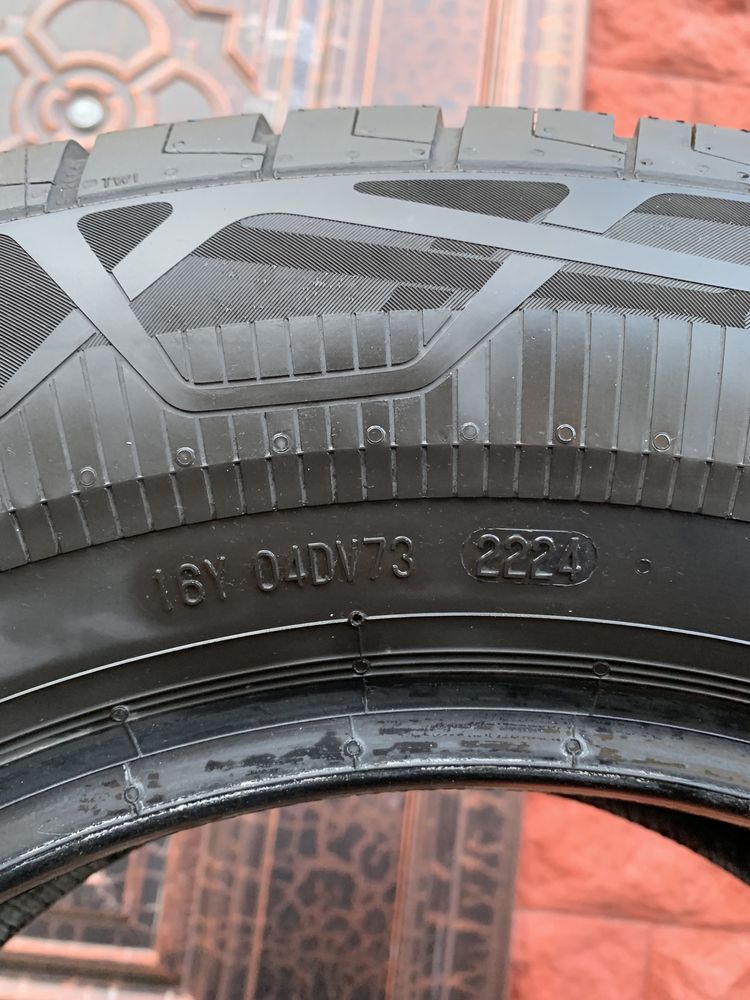 Продам літню резину 235/65R16C