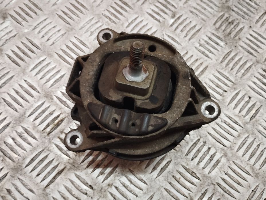 Подушка кріплення двигуна BMW X3 F25 Крепление мотора БМВ Х3 Ф25