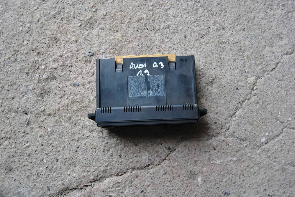 Panel klimatyzacji Audi a3 8L