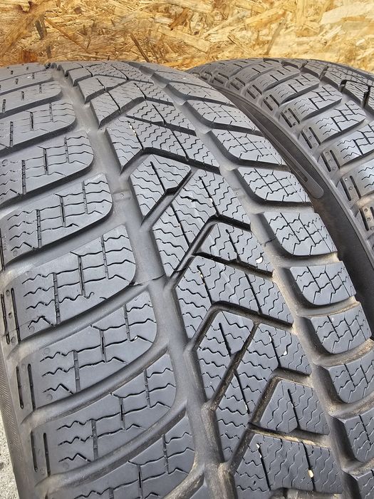 Idealne!!  7mm. 225/45 r17 Pirelli Sottozero Winter. 2021r.