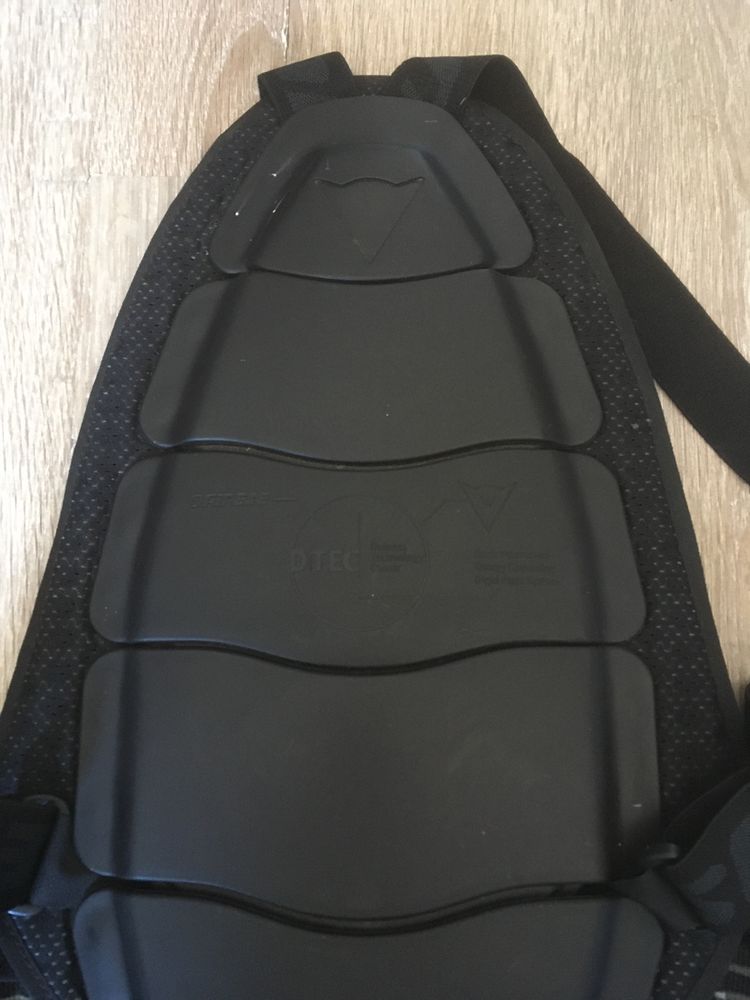 Dainese BAP 2000/8 rozmiar M ochraniacz pleców żółw