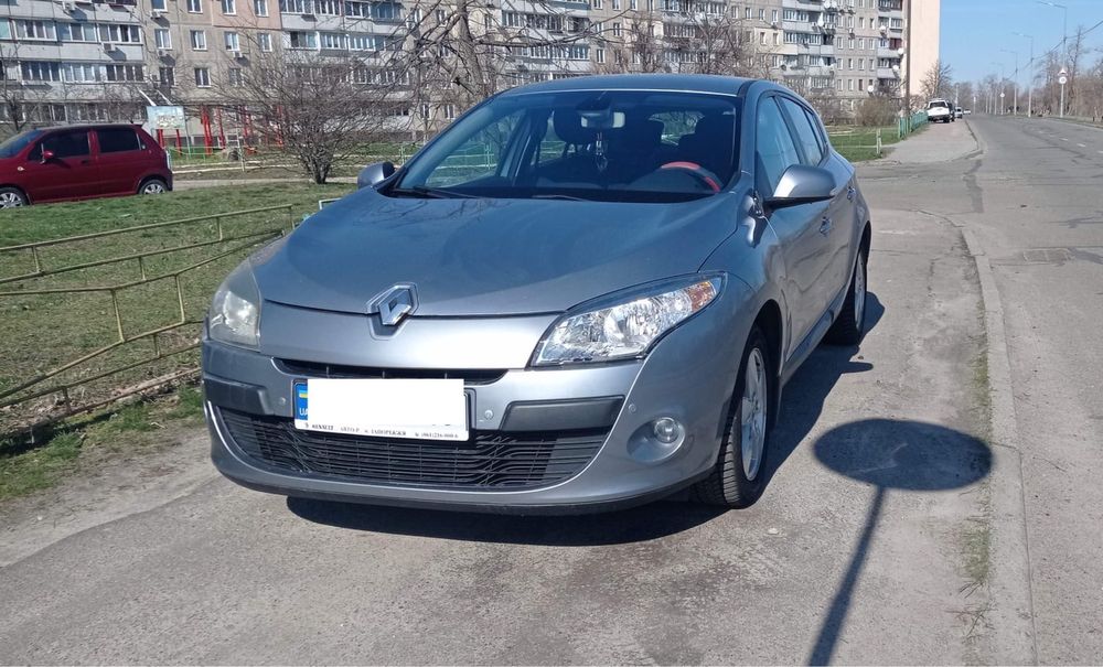 Продам Рено Меган 3, автомат, 1.6л, 2010, 163тыс.км, офіційно