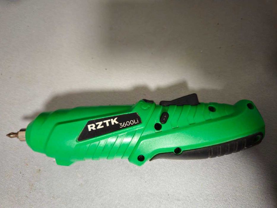 Шуруповерт RZTK 1213Li + викрутка