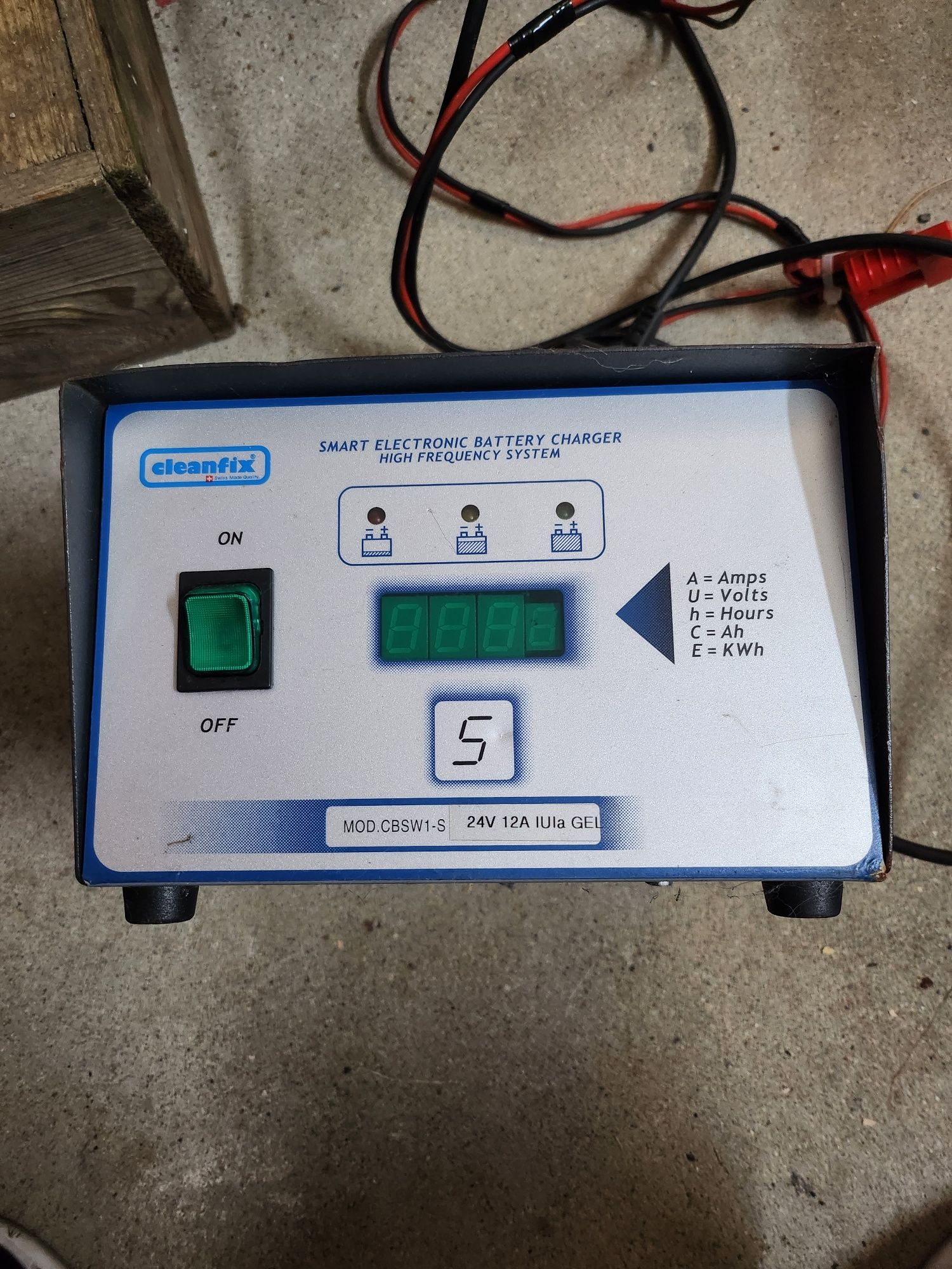 Prostownik Ładowarka SPE 24V 12A szorowarki, melex, wózki