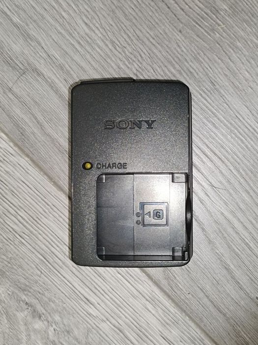 Фотоапарат Sony Cyber-Shot DSC-W230 оптика Carl Zeiss.