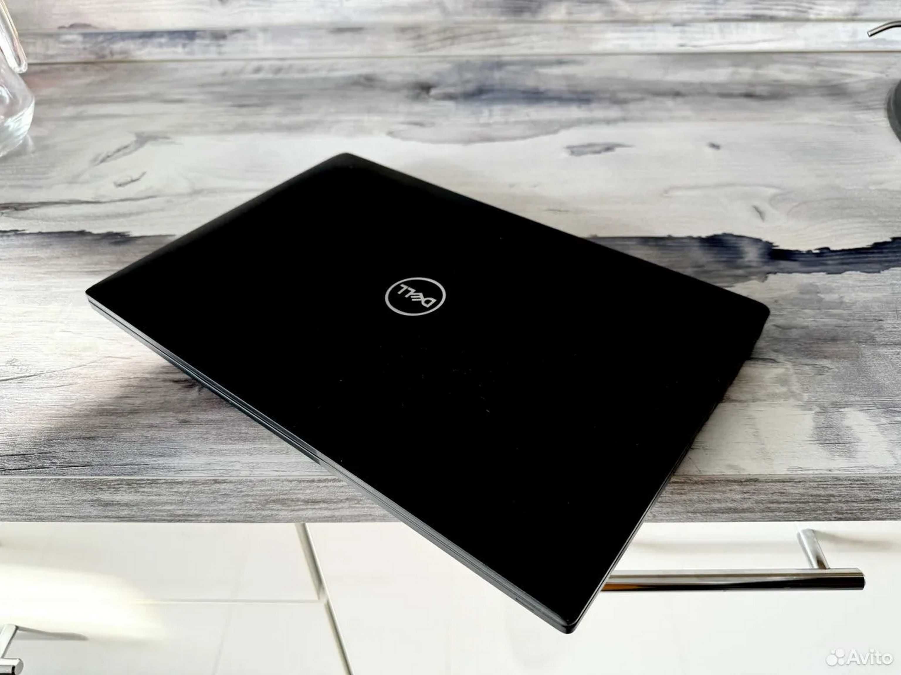 Dell Latitude 14" i7/8GB/256Nvme linha Profissional