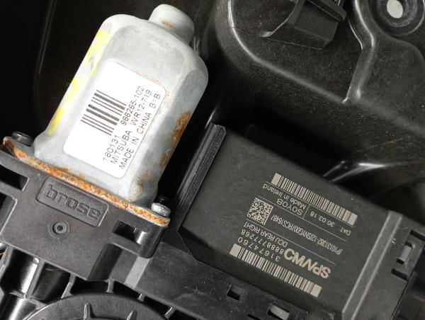 Elevador vidros trás direito VOLVO V90 II (235)