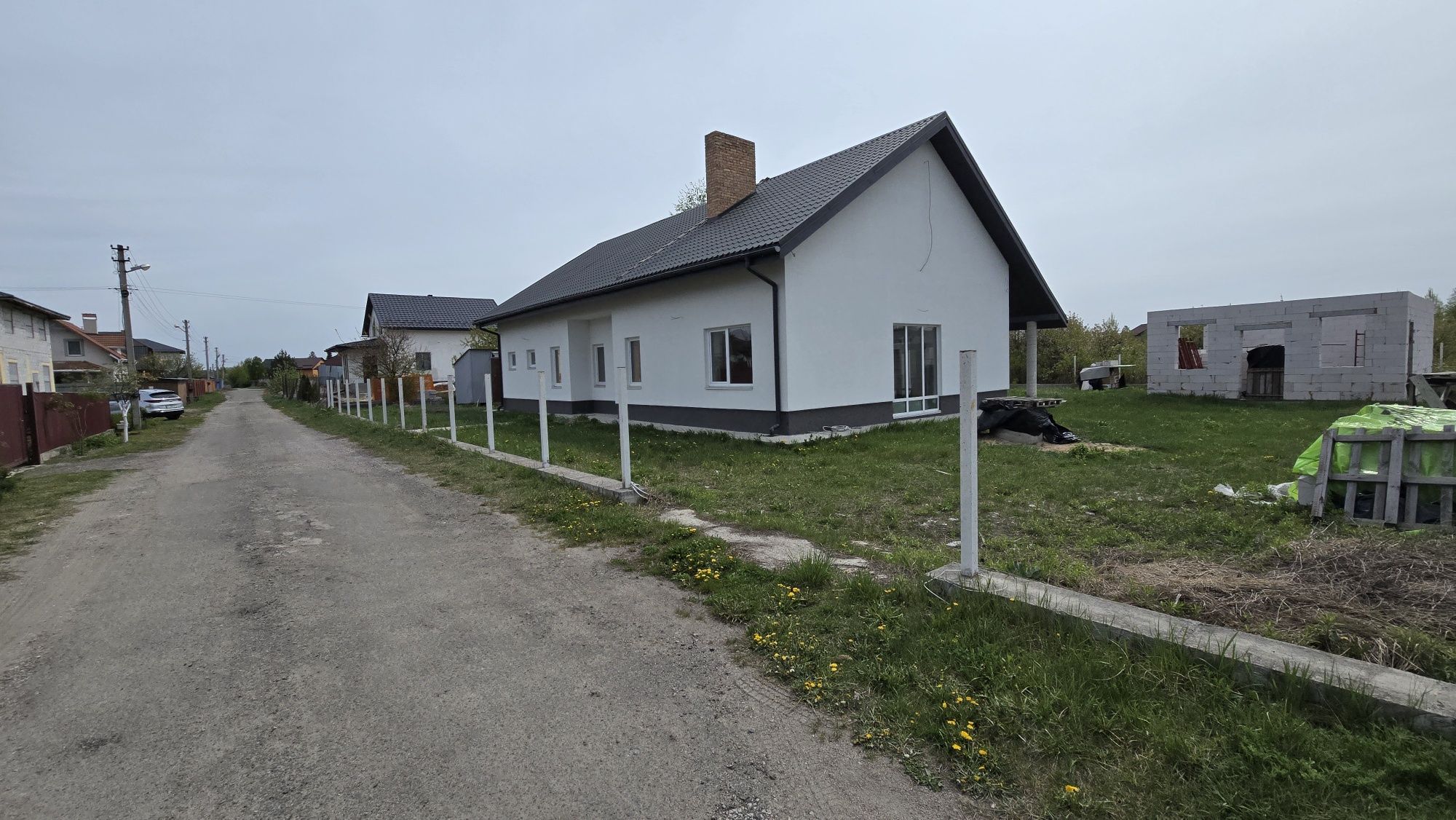 Будинок 230 м2 частковий ремонт біля лісу ділянка 12 сот с. Ходосівка