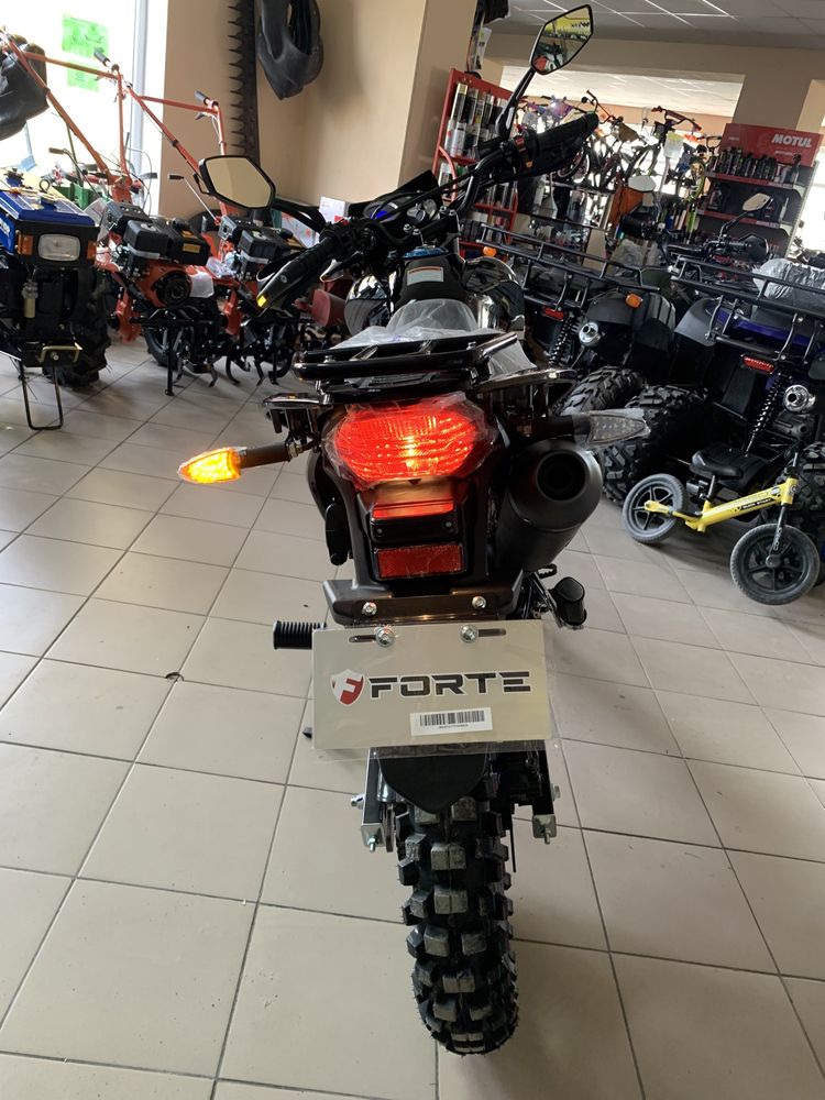 Мотоцикл FORTE CROSS PRO 300 Кубів, Доставка.