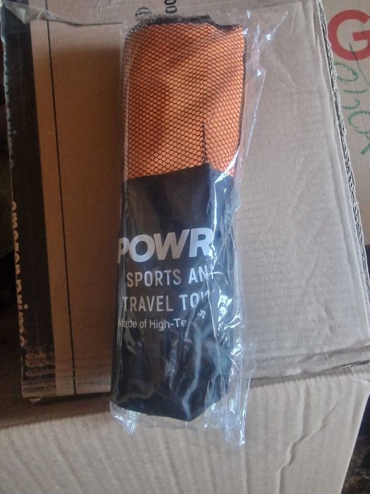 Ręcznik z mikrofibry chłonny szybkoschnący pomarańczowy