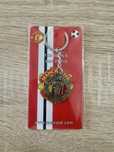 Brelok Manchester United Metalowy Breloczek Zawieszka do Kluczy Brąz