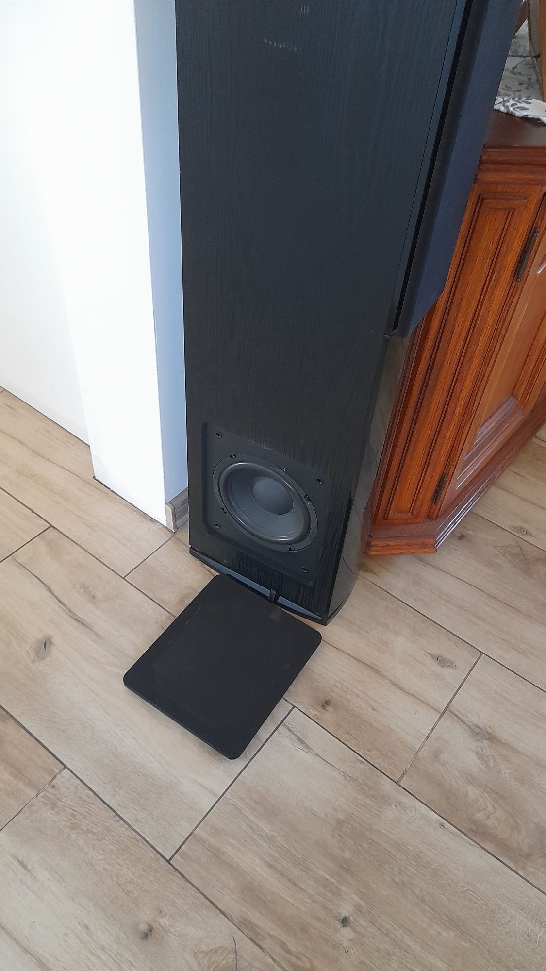 Kolumny wieża Kruger Matz bluetooth USB  stan bardzodobry