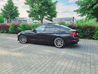 BMW Seria 3 330d xDrive Sport Shadow