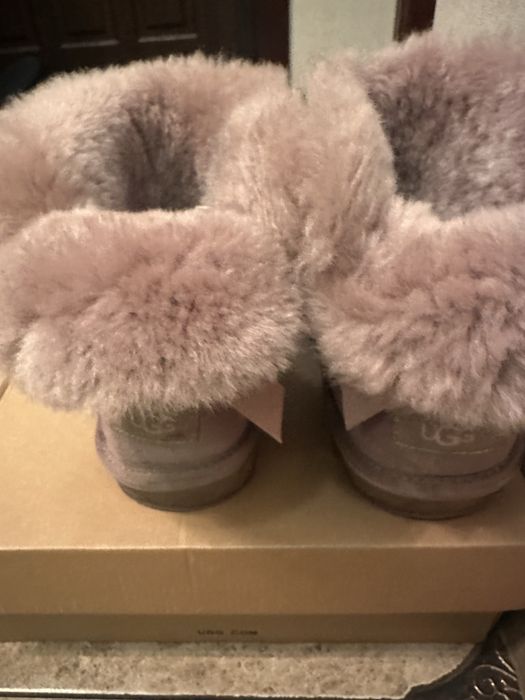 Оригінальні жіночі уггі, рожеві ugg, зимове жінове життя