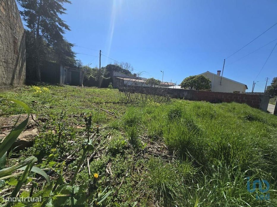 Terreno para construção em Lamas e Cercal de 243,00 m2