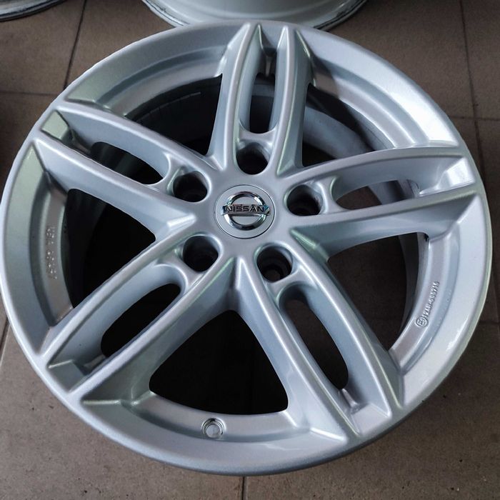 alufelgi 6,5x16 5X114.3 ET40  oryginał  Nissan ew. Renault ,super stan