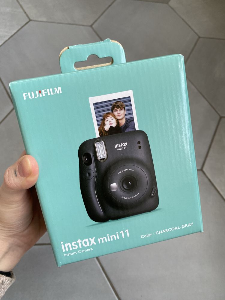 Камера Fujifilm Instax Mini 11 charcoal gray