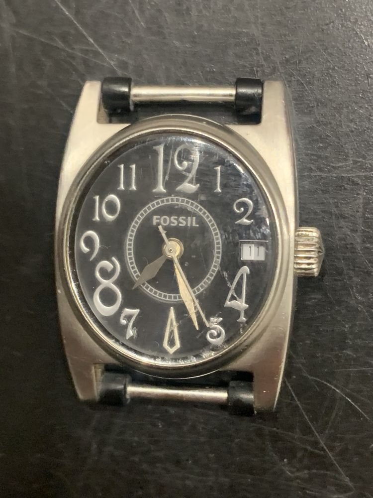 Часы женские Fossil