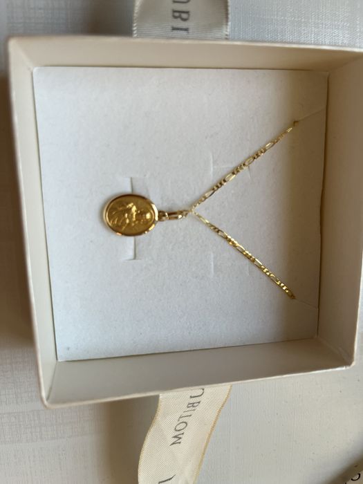 Okazja. Komunia. Łańcuszek z medalikiem, żółte zloto 4g.