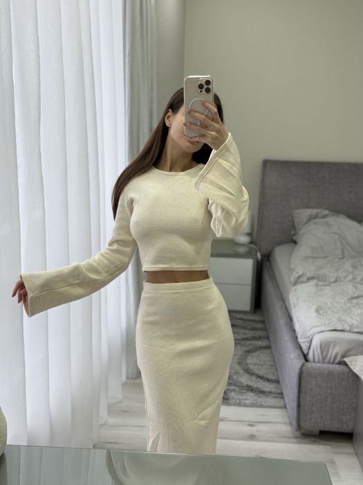 Костюм трикотажний (спідниця та топ)