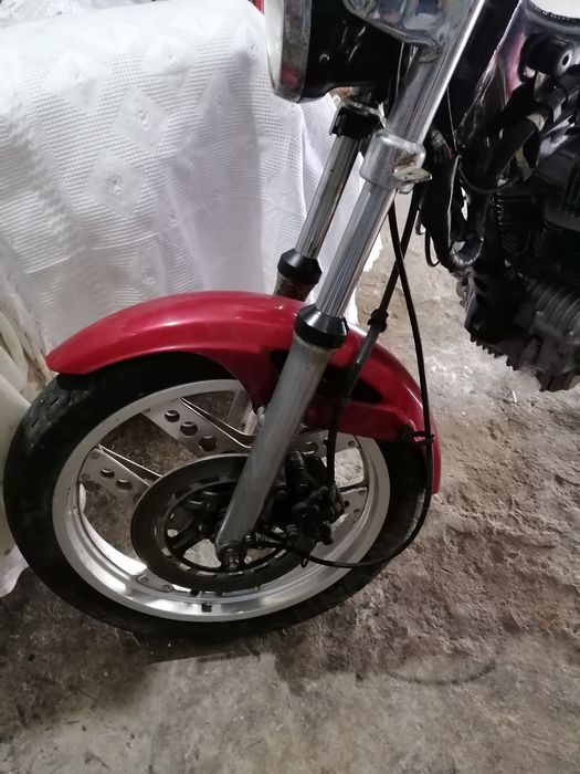 Honda CB 250 N para peças. Motor  às peças