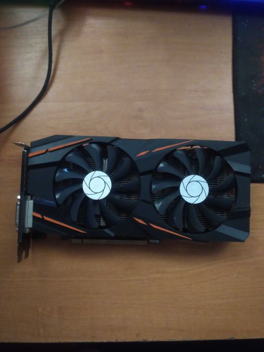 Видеокарта Gigabyte rx 570 gaming 4G