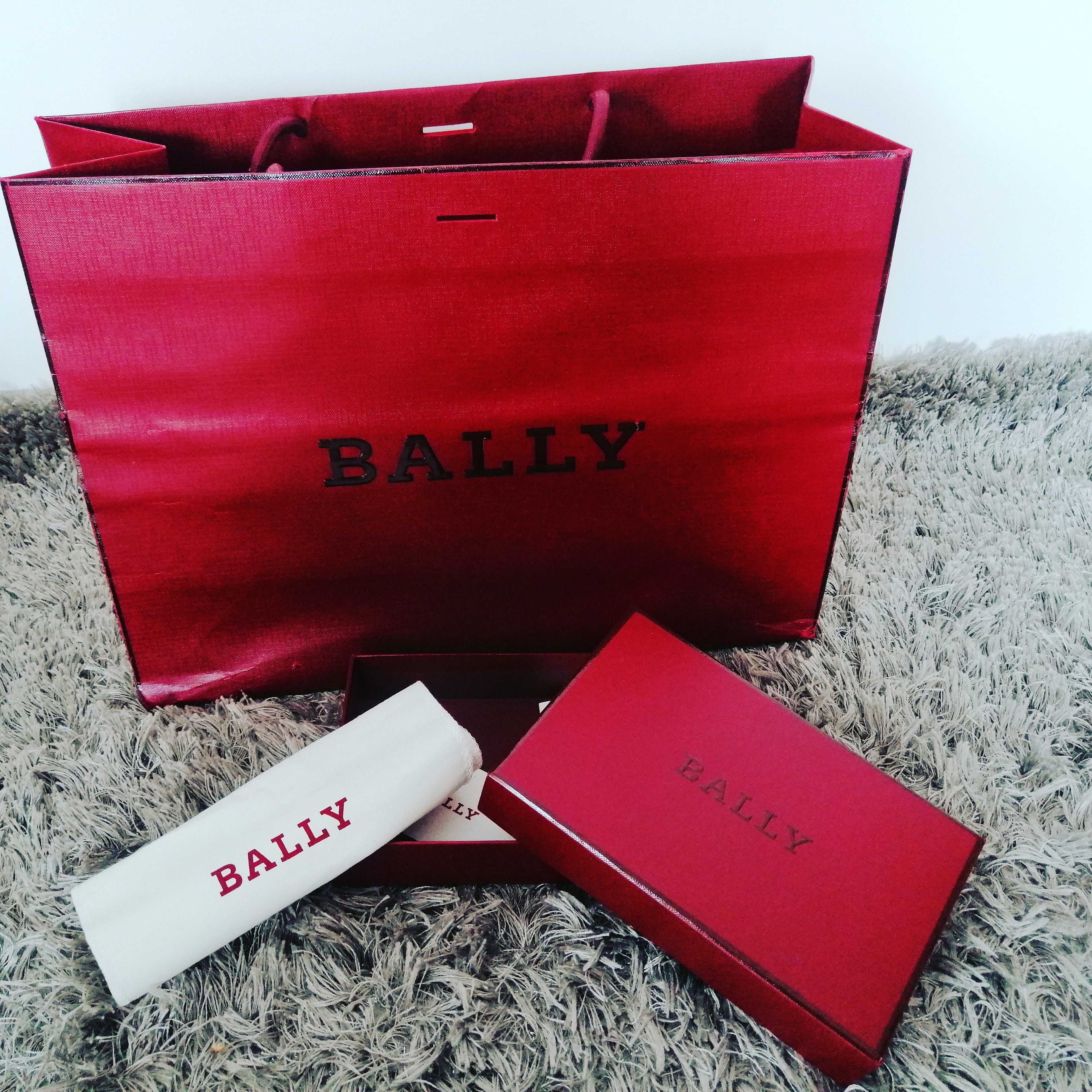 Bally torebka papierowa wraz z pudełekiem