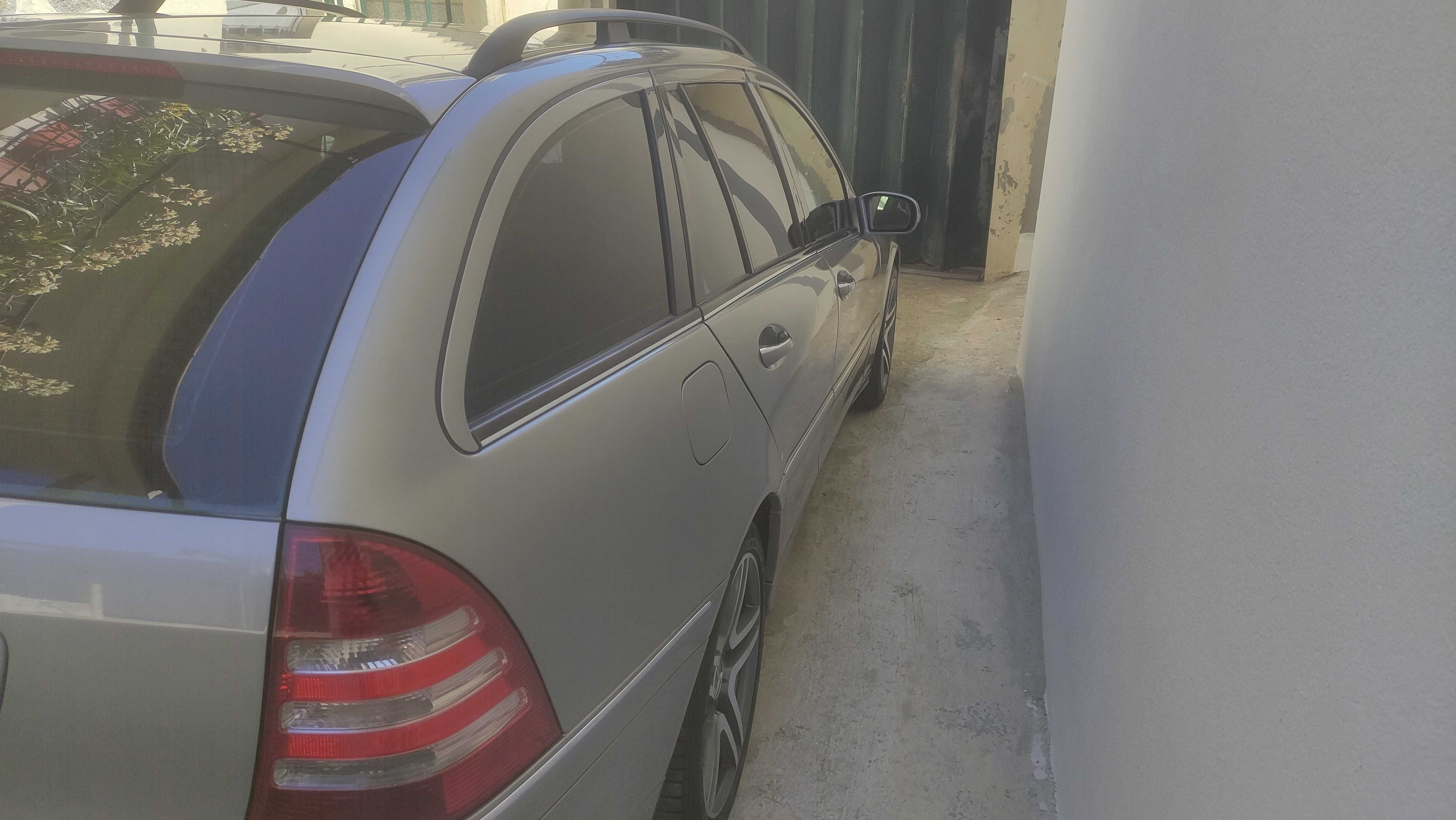 Mercedes C220 CDI Nacional muito estimada