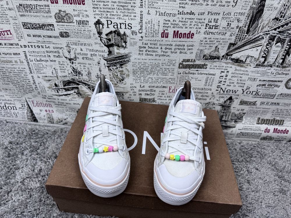 Кросівки Adidas / Розмір 35