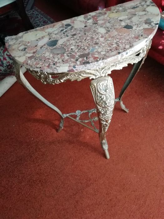 Mesa Meia-lua vintage