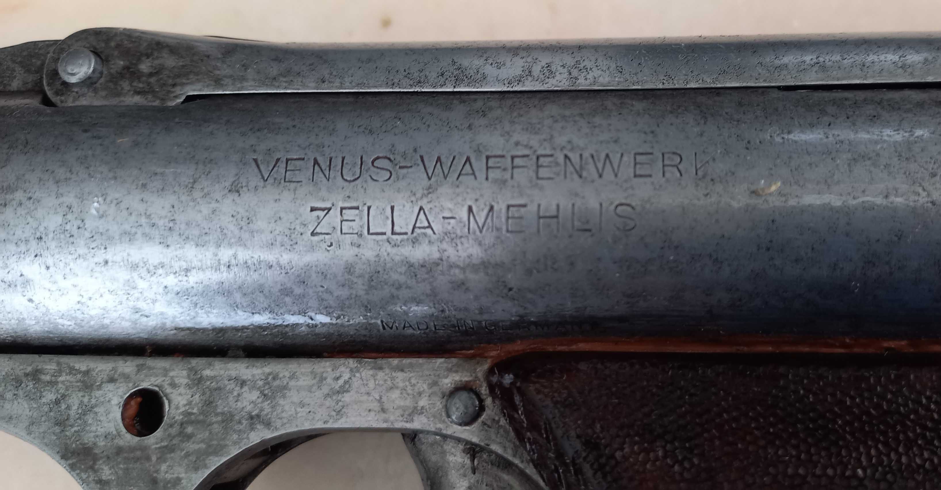 Pistola de ar Tell Model 3 - Waffenwerk - Zella-Mehlis 1930/40. Alemã.