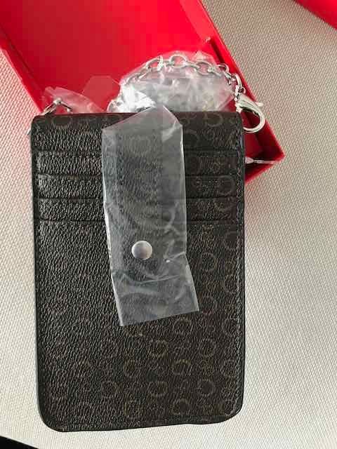 Guess - torebeczka damska z USA.