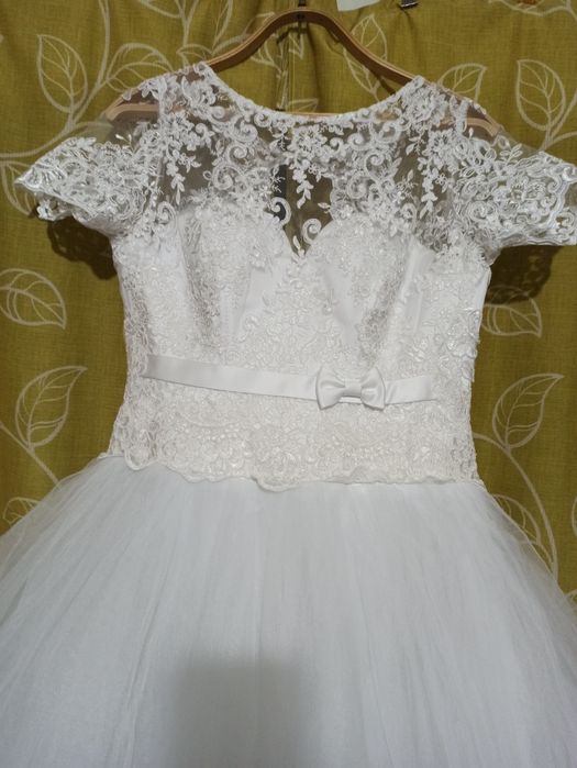 Свадебное платье.1500