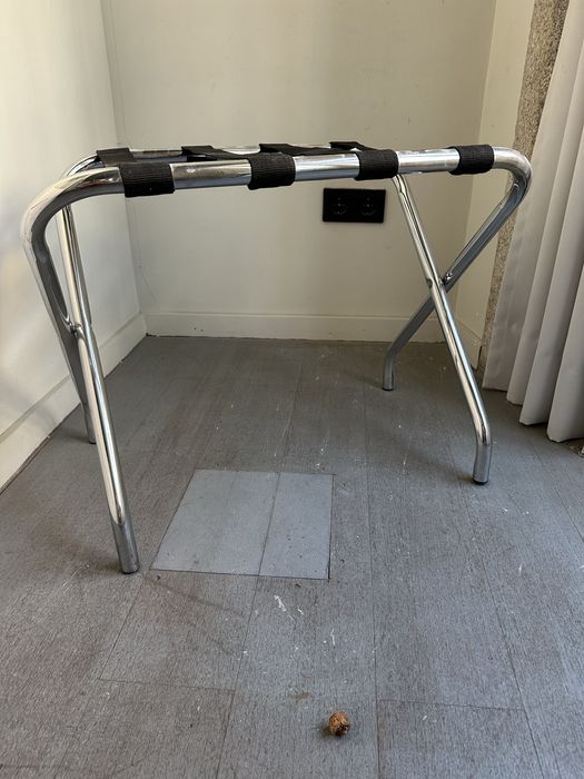 Suportes de mala ou maleteiros