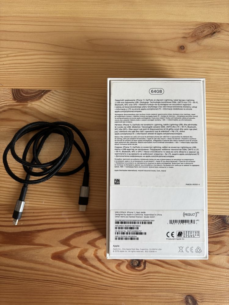 Iphone 11 64 GB RED + kabel TechProtect 20W