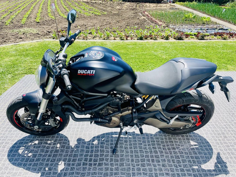 Ducati Monster 821 Dark, NOVA! [com vídeo]