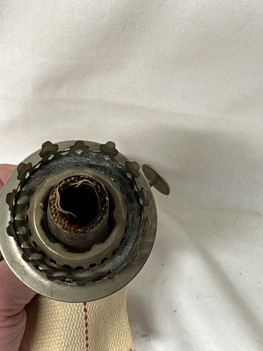 Brener palnik do lampy naftowej z knotem – średnica gwintu ok. 39 mm