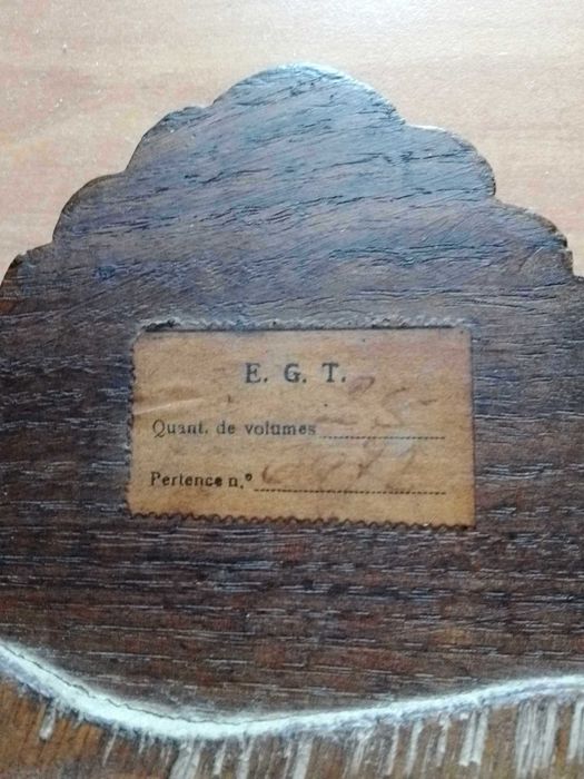 Espelho Antigo em Madeira