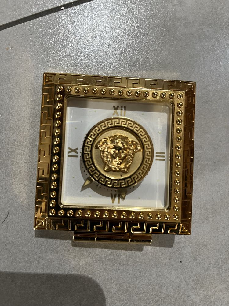 Gianni Versace oryginalny zegarek stołowy - unikat