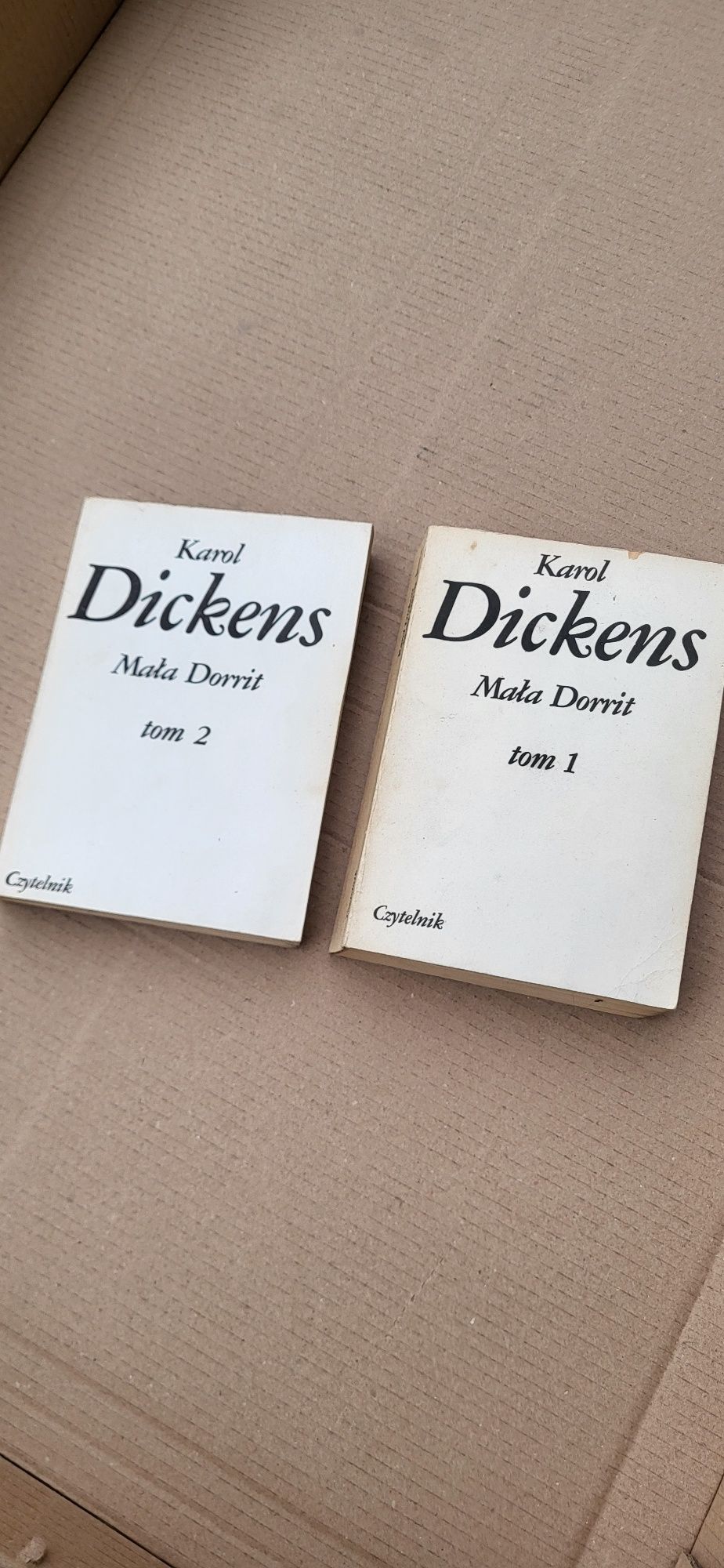 Mała Dorrit Karol Dickens tom 1 i 2